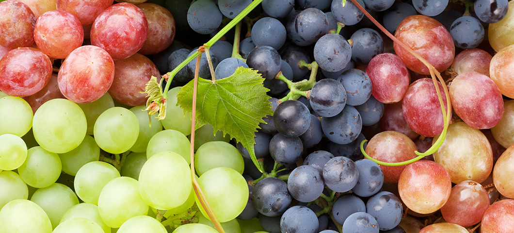mixed table grapes